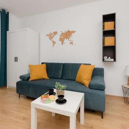 Warsaw Airport Studio Astronautow With Balcony By Renters Daire Dış mekan fotoğraf